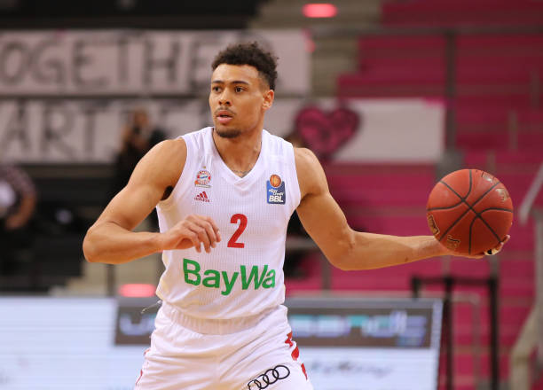 尼黑大举提 尼黑大举提